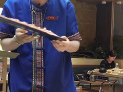 -老牌坊云南鱼豆花火锅(哈西万达店)