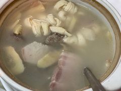 腌笃鲜汤-蘭心餐厅(进贤路店)