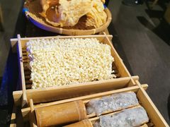 -尚尚仙·酸汤猪手·猪肚鸡火锅(华联万柳购物中心店)