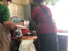 大堂-老嘢扣肉糯米饭(云亭街店)