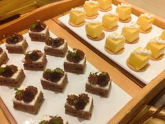 -圣丰索菲特·2 On 988 Café 自助餐厅