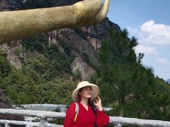 -玻璃桥景区石牛寨