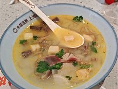 -小杨生煎(金山百联购物中心3楼店)