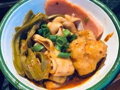 -王婆乔鲜鱼自助火锅(蜀汉路店)