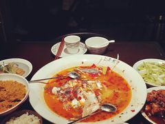 -上名堂·鱼头好吃(体育场路店)