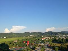 -金孔雀温泉旅游度假村