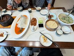 -梅利汴京烤鸭•开封豫菜地标店(东司门店)