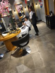 点击看大图 -时尚殿堂明星门店
