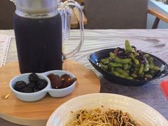 -肥肥虾庄·金牌油焖大虾(汉口城市广场店)