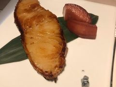 -穹六人间 people 6(岳阳路店)