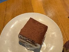-Wagas沃歌斯(长宁龙之梦店)