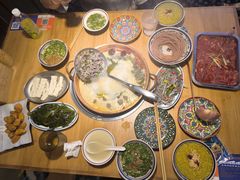 -洱火云南酸菜牛肉火锅(石景山当代商城店)