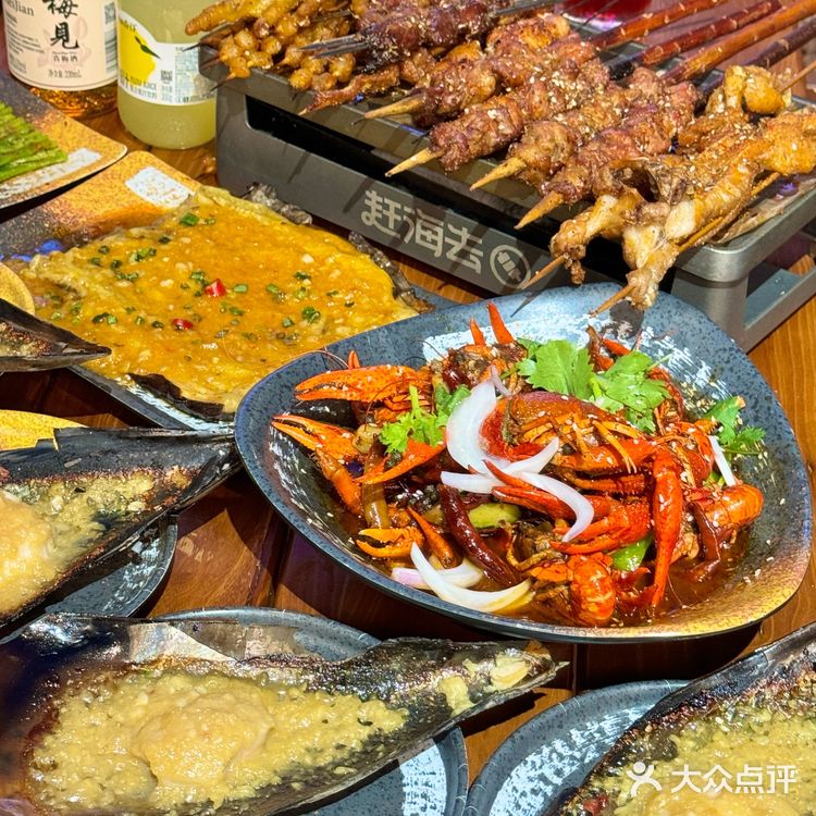 海鲜烧烤氛围感小酒馆🌊追着日落赶海去！