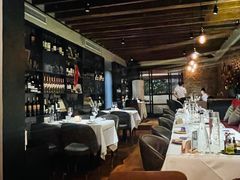 -Osteria Garden 生蚝花园餐厅(原进贤路店)