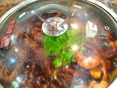 焖鸡翅中-黄记煌三汁焖锅(名泉广场店)