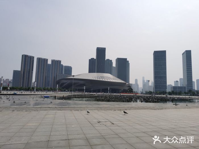 东港音乐喷泉广场图片