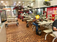 大堂-汪胖子襄阳牛肉面(华丰路店)