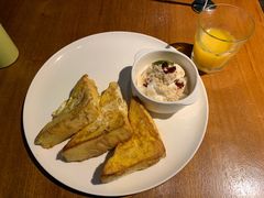 -JINNS锦时 steak&pizza(浸信会礼拜堂旧址店)