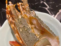 -淡尾·海鲜自助概念餐厅(虹桥南丰城店)