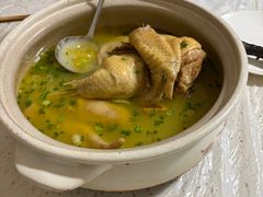 白果炖鸡汤-刘土鸡家常菜