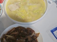 -小锅饭豆腐馆(重工北街普罗旺斯店)