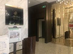 -上海虹桥西郊假日酒店