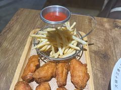 -叶派龙虾•招牌香辣蟹·海鲜(中海国际店)