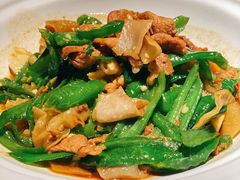 -佬麻雀·剁椒鱼头(京基KK One店)