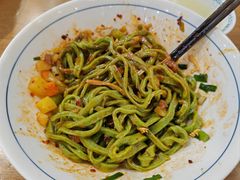 -秦君宝手擀菠菜面(金花路店)