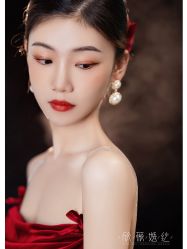 -欣薇婚纱(新源乐汇城店)