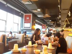 大堂-大头虾越式风味餐厅(光明广场店)