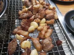 -肉甲韩国木炭烤肉(新壹街1店)