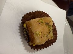 蜜糖坚果千层酥-ELI FALAFEL Lebanese&Mediterranean黎巴嫩美食(富城路店)