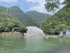 -仙人谷漂流景区