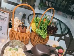 -煲王粤菜餐厅(中侨中心店)