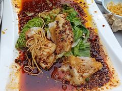 -有红鸡毛店·川菜(建设路店)