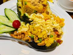 特色菠萝海鲜炒饭-明泰谷泰国餐厅(正大广场店)