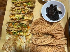 -龙泉小镇(科圣路店)