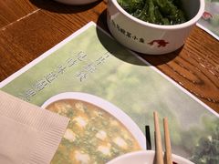 -渝是乎川渝小炒(新世界百货望京店)