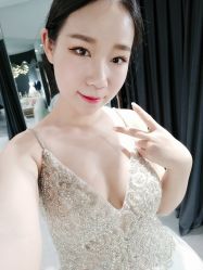 -艾米丽婚纱礼服