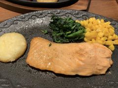 烘烤三文鱼-萨莉亚意式餐厅(百联徐汇店)