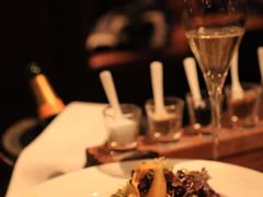 -恰餐厅及酒吧 CHAR Bar & Grill (北京丽都皇冠假日店)