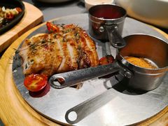 碳烤猪颈肉-小大董·烤鸭(观景餐厅·南京西路店)