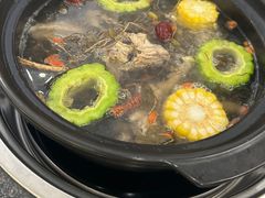 -野迹·石橄榄鸡·烧烤(新洲店)