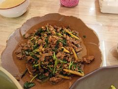 -沐毫傣泐云南菜孔雀宴•手抓饭傣味烧烤(曼听公园店)