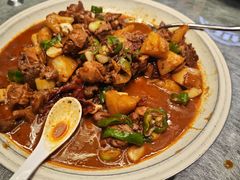 -俭寨大盘鸡·手抓肉·烧烤新疆菜(乌苏路店)