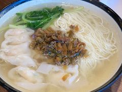 -玖鲜小笼(中山广场店)