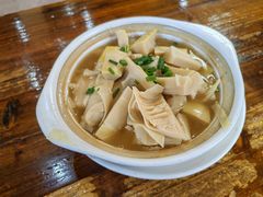 炖笋-芦茨金富饭庄·25年老字号·专做稻草鸡
