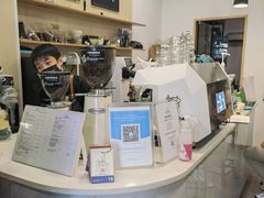-白鹅咖啡(金城花园店)