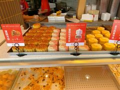 面包甜点陈列柜-拾味中点(花园路店)